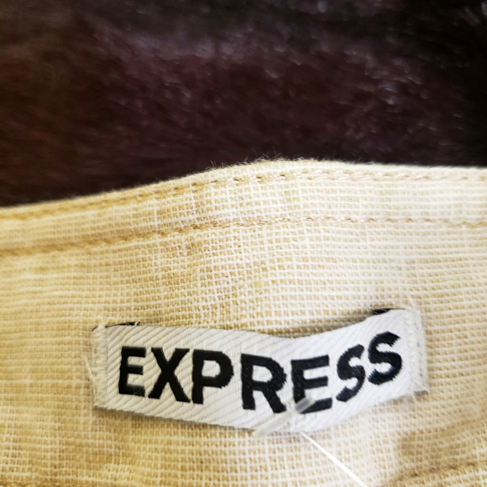 Used - Picture 3 of 3